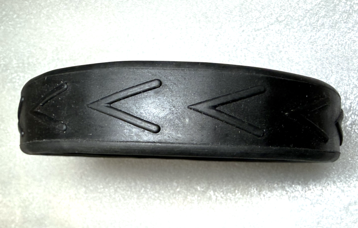 Vorderrad 3cm/15cm, mit Bereifung. NUR geeignet für Elektro Golftrolleys alter Modelle bis Jahresende 2013